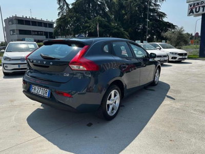 Volvo V40 D2 'eco' Momentum (4)