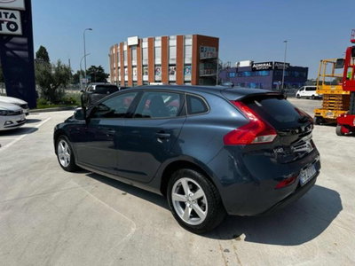 Volvo V40 D2 'eco' Momentum (6)