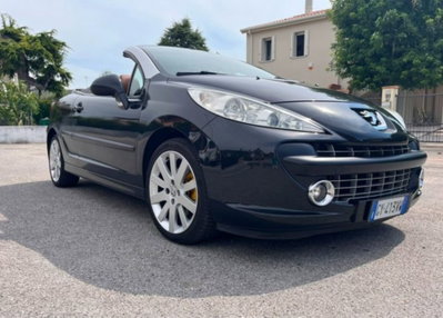 Peugeot 207 Cabrio VTi 120CV CC aut. Féline (17)