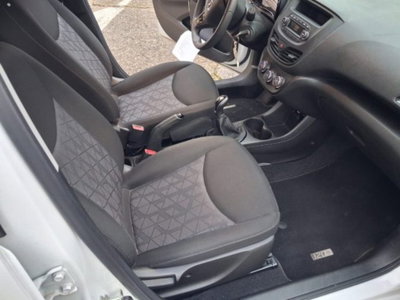 Opel Karl Rocks 1.0 73 CV (11)