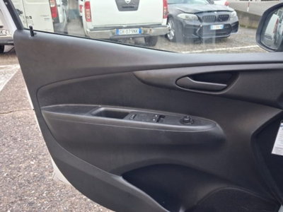 Opel Karl Rocks 1.0 73 CV (16)