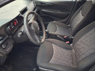 Opel Karl Rocks 1.0 73 CV (9)