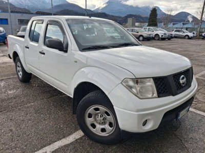 Nissan Navara 2.5 dCi 4 porte Double Cab XE (9)