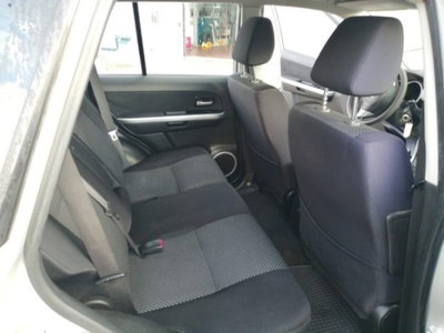 Suzuki Grand Vitara 1.9 DDiS 5 porte Crossover (13)