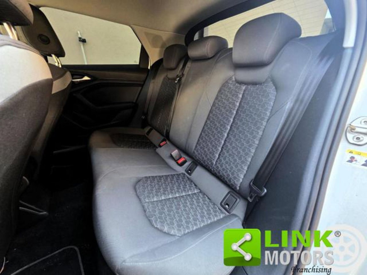 Audi A1 allstreet Allstreet 25 1.0 tfsi Business 95cv (6)