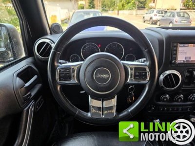 Jeep Wrangler Unlimited 2.8 CRD DPF Sahara (10)