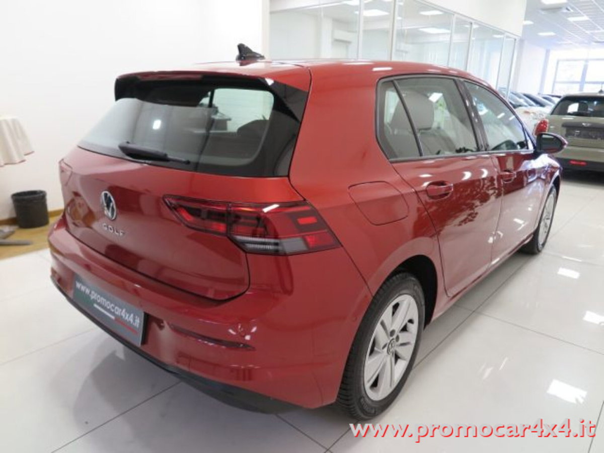 Volkswagen Golf 1.0 TSI EVO Life (4)