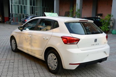 SEAT Ibiza 1.0 TGI 5 porte Style (4)