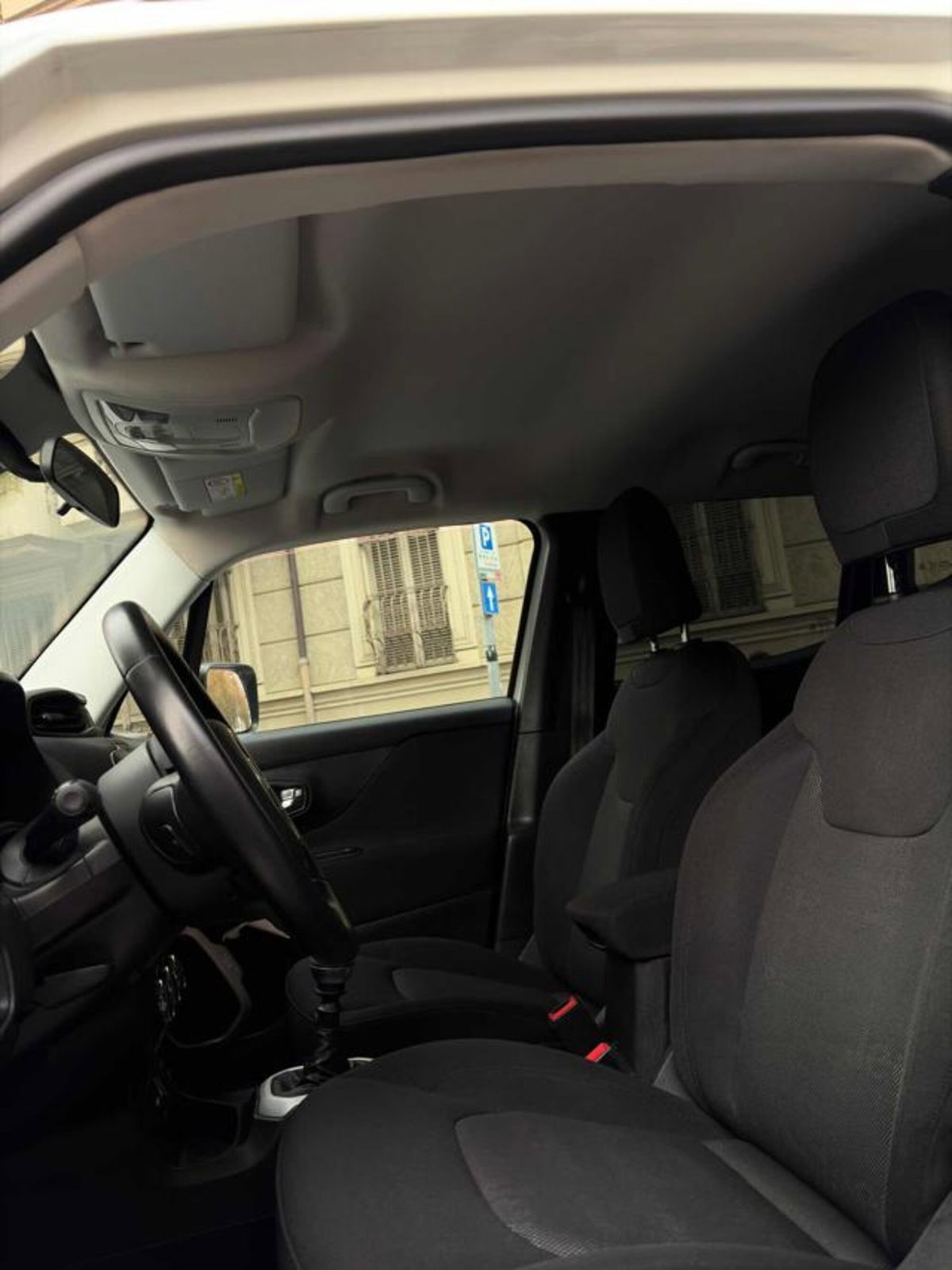 Jeep Renegade 1.6 Mjt 120 CV Longitude (6)