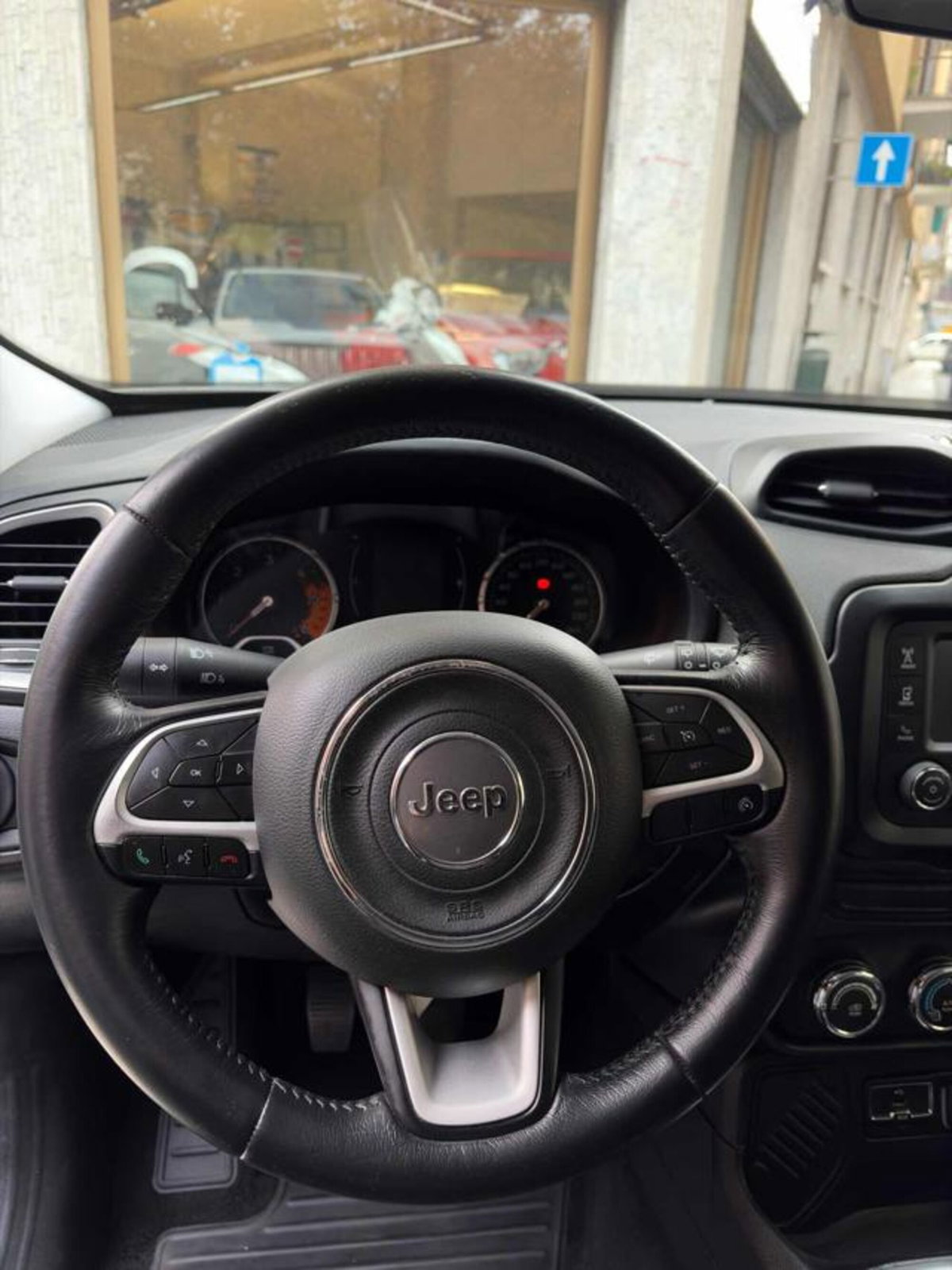 Jeep Renegade 1.6 Mjt 120 CV Longitude (7)