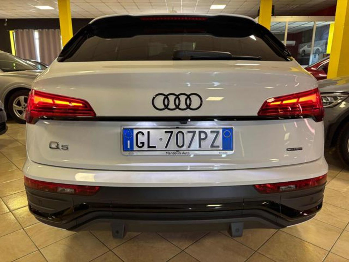 Audi Q5 Sportback 40 2.0 tdi mhev 12V S line Plus quattro s-tronic (4)
