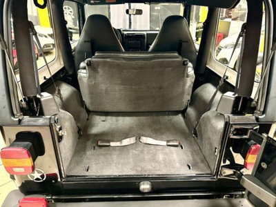 Jeep Wrangler 4.0 cat Hard top (EU) (16)