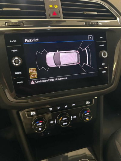 Volkswagen Tiguan Allspace 2.0 tdi R-Line 150cv dsg (10)
