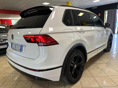 Volkswagen Tiguan Allspace 2.0 tdi R-Line 150cv dsg (4)