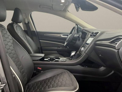 Ford Mondeo Station Wagon Full Hybrid 2.0 187 CV eCVT SW Vignale (11)