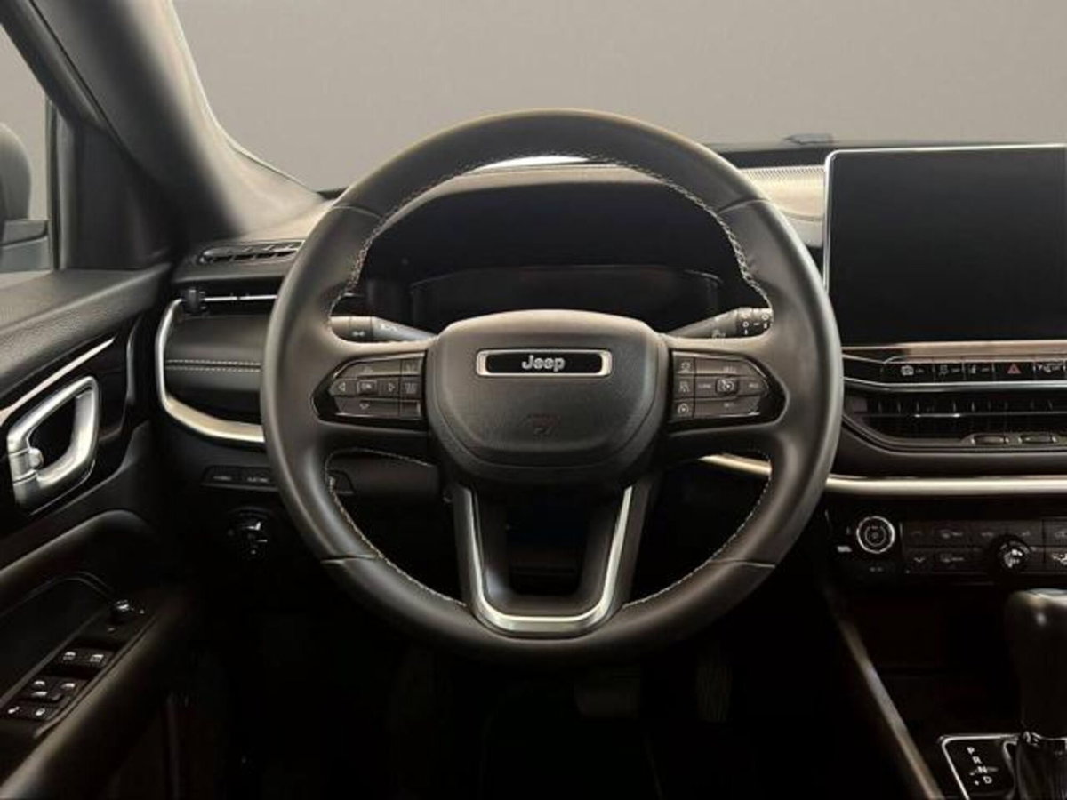 Jeep Compass 1.3 T4 190CV PHEV AT6 4xe 80° Anniversario (15)
