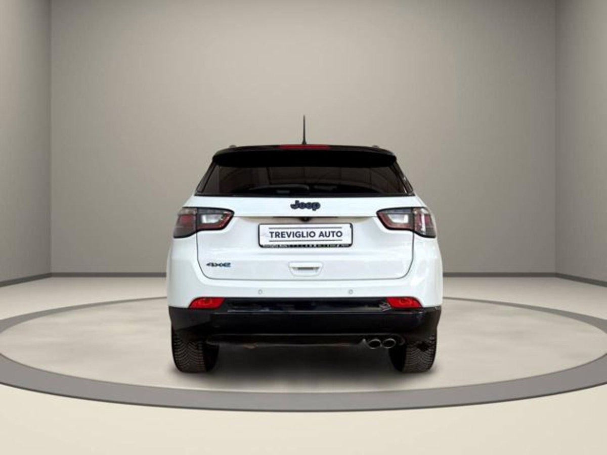 Jeep Compass 1.3 T4 190CV PHEV AT6 4xe 80° Anniversario (6)