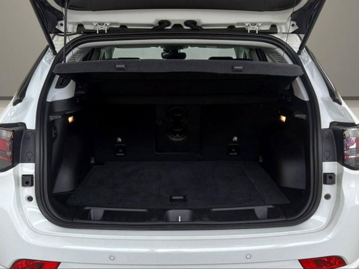 Jeep Compass 1.3 T4 190CV PHEV AT6 4xe 80° Anniversario (7)
