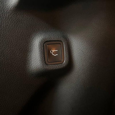 Jeep Compass 1.3 T4 190CV PHEV AT6 4xe 80° Anniversario (8)