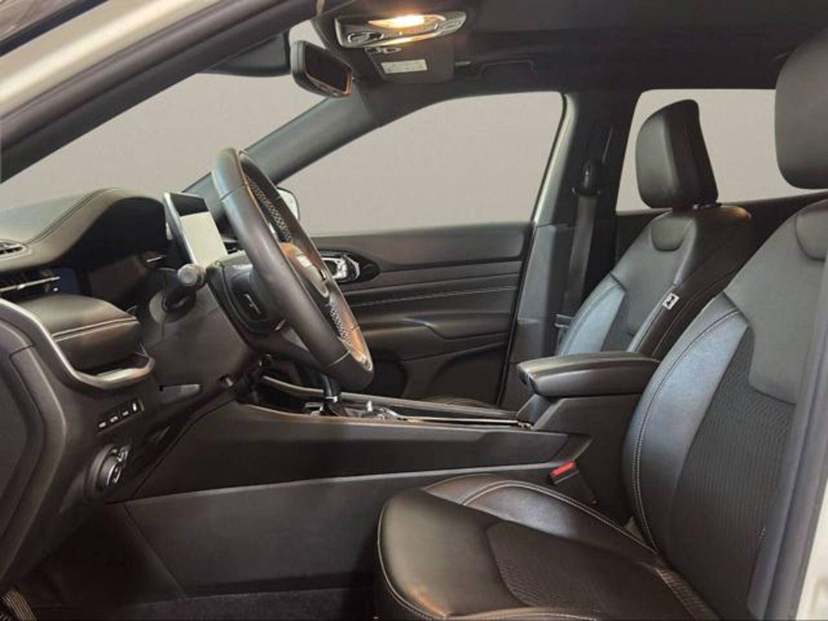Jeep Compass 1.3 T4 190CV PHEV AT6 4xe 80° Anniversario (9)