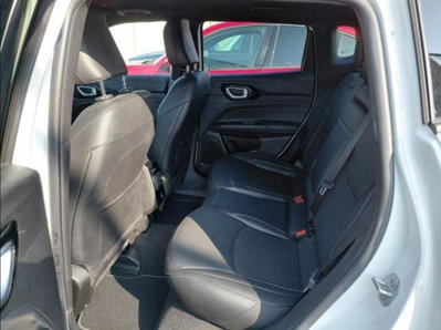 Jeep Compass 1.3 T4 190CV PHEV AT6 4xe 80° Anniversario (6)