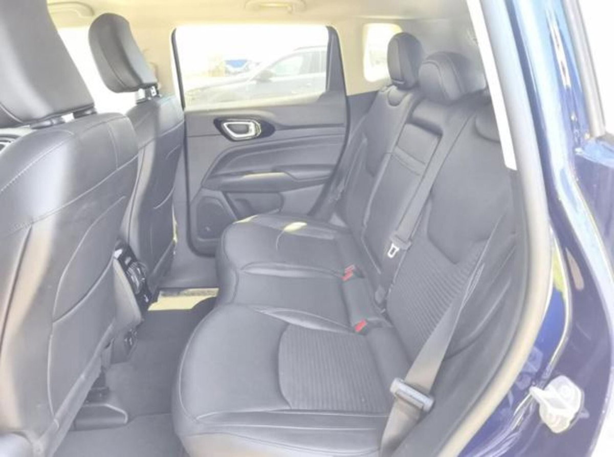Jeep Compass 1.3 T4 190CV PHEV AT6 4xe Limited (7)