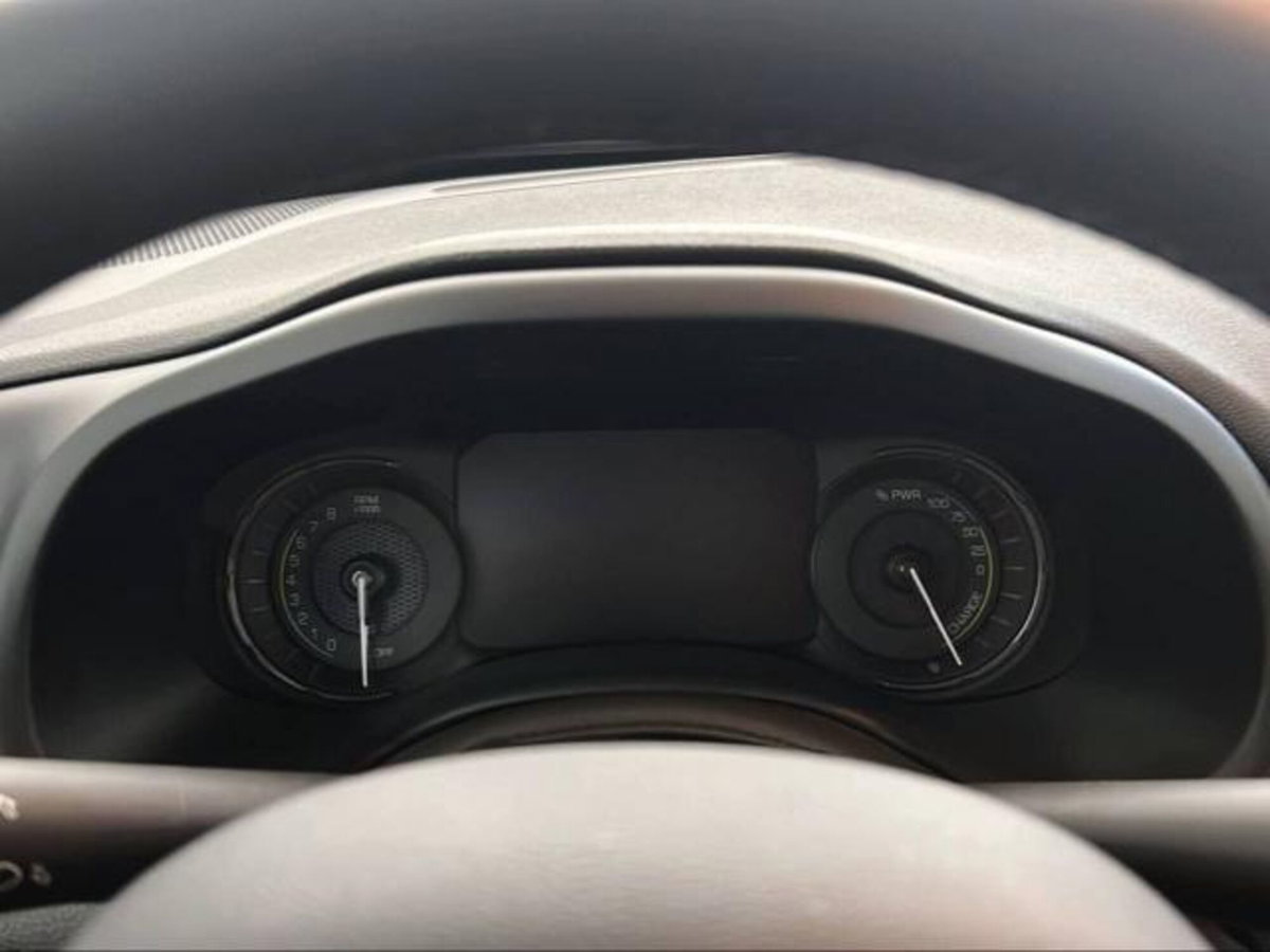 Jeep Renegade 1.3 T4 190CV PHEV 4xe AT6 Limited (17)