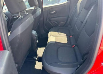 Jeep Renegade 1.3 T4 190CV PHEV 4xe AT6 Limited (7)