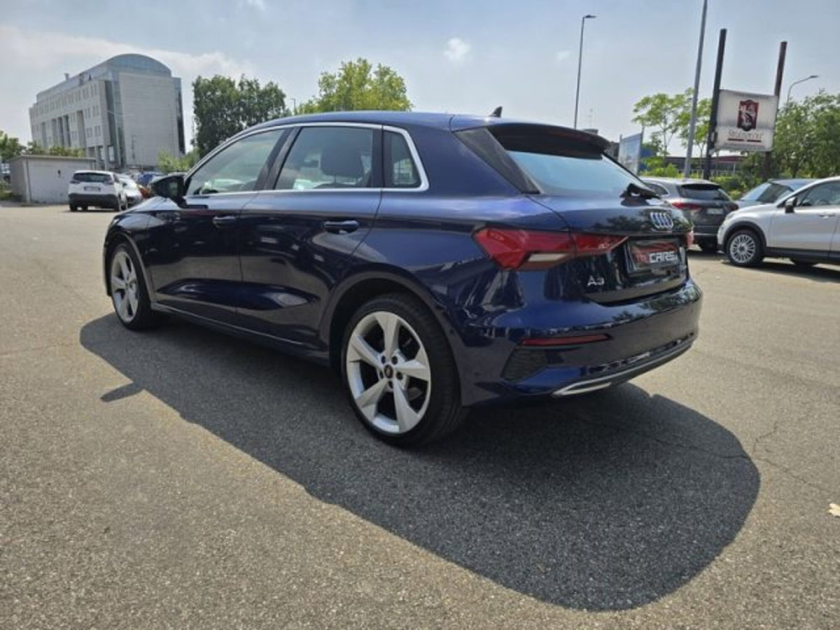 Audi A3 Sportback 30 g-tron S tronic Business (3)