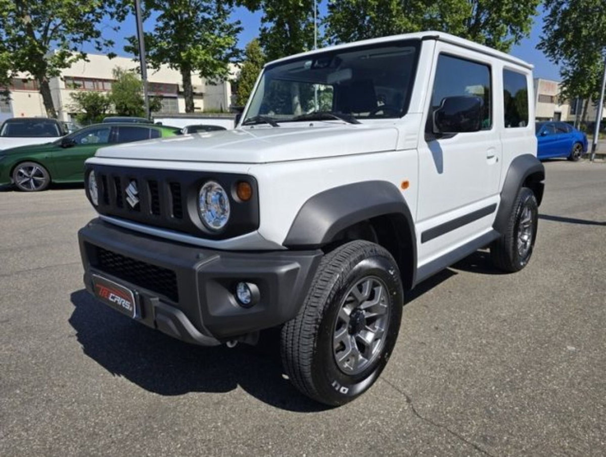 Suzuki Jimny 1.5 5MT Top (5)