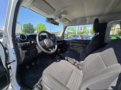 Suzuki Jimny 1.5 5MT Top (6)