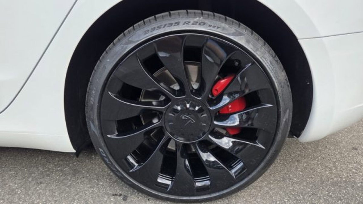 Tesla Model 3 Model 3 Long Range Dual Motor AWD (8)