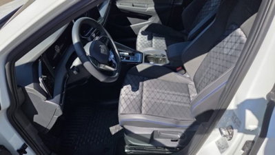Volkswagen Golf 2.0 TDI 150 CV DSG SCR R-Line (16)
