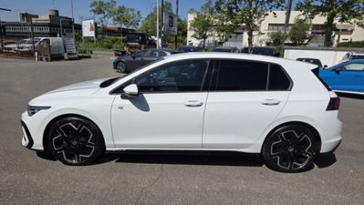 Volkswagen Golf 2.0 TDI 150 CV DSG SCR R-Line (3)