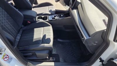 Volkswagen Golf 2.0 TDI 150 CV DSG SCR R-Line (9)