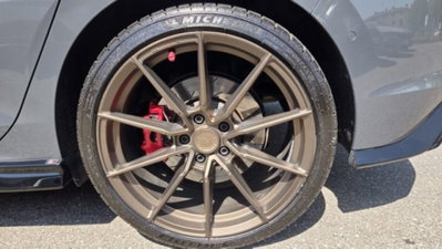 Volkswagen Golf 2.0 tsi GTI MT Ultimate 245cv (14)