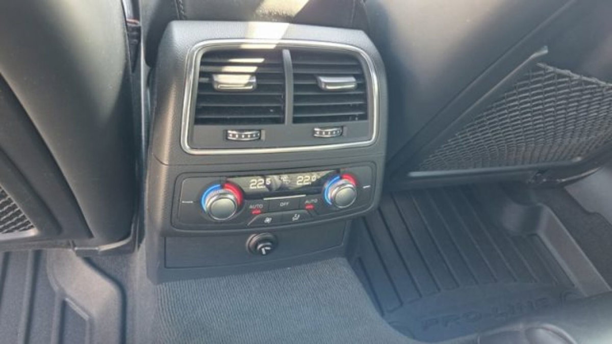 Audi A6 Avant 3.0 TDI 272 CV quattro S tronic (16)