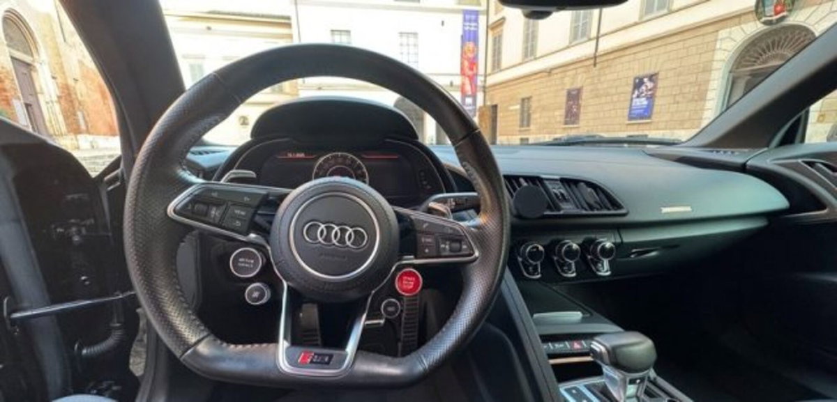 Audi R8 Coupé 5.2 FSI quattro S tronic plus (17)