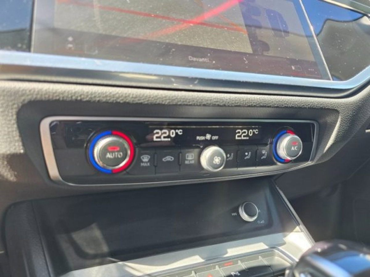 Audi Q3 Sportback 35 TDI quattro S tronic S line edition (13)