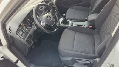 Volkswagen Golf 1.0 TSI 85 CV 5p. Trendline BlueMotion Technology (14)