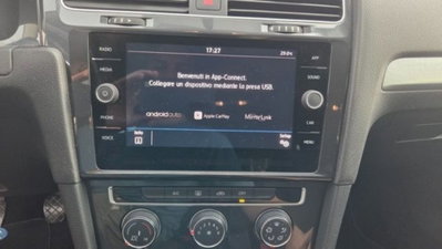 Volkswagen Golf 1.0 TSI 85 CV 5p. Trendline BlueMotion Technology (17)