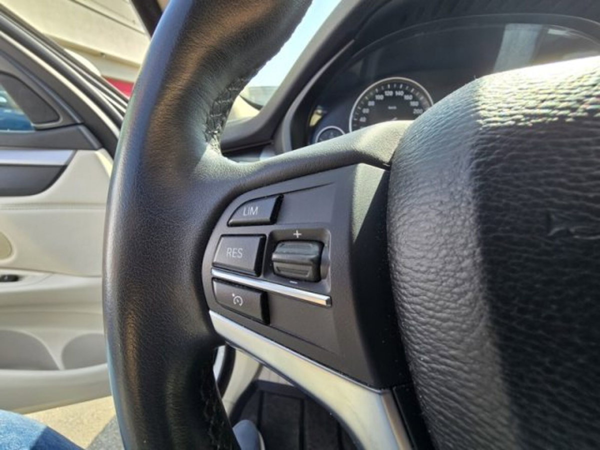 BMW X5 xDrive30d 258CV Business (11)