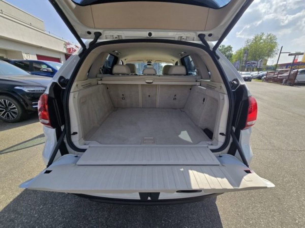 BMW X5 xDrive30d 258CV Business (15)