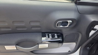 Citroen C3 PureTech 110 S&S C-Series (12)