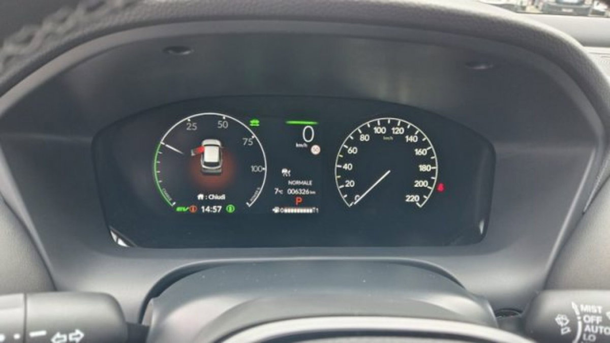 Honda ZR-V 2.0 hev Sport (14)