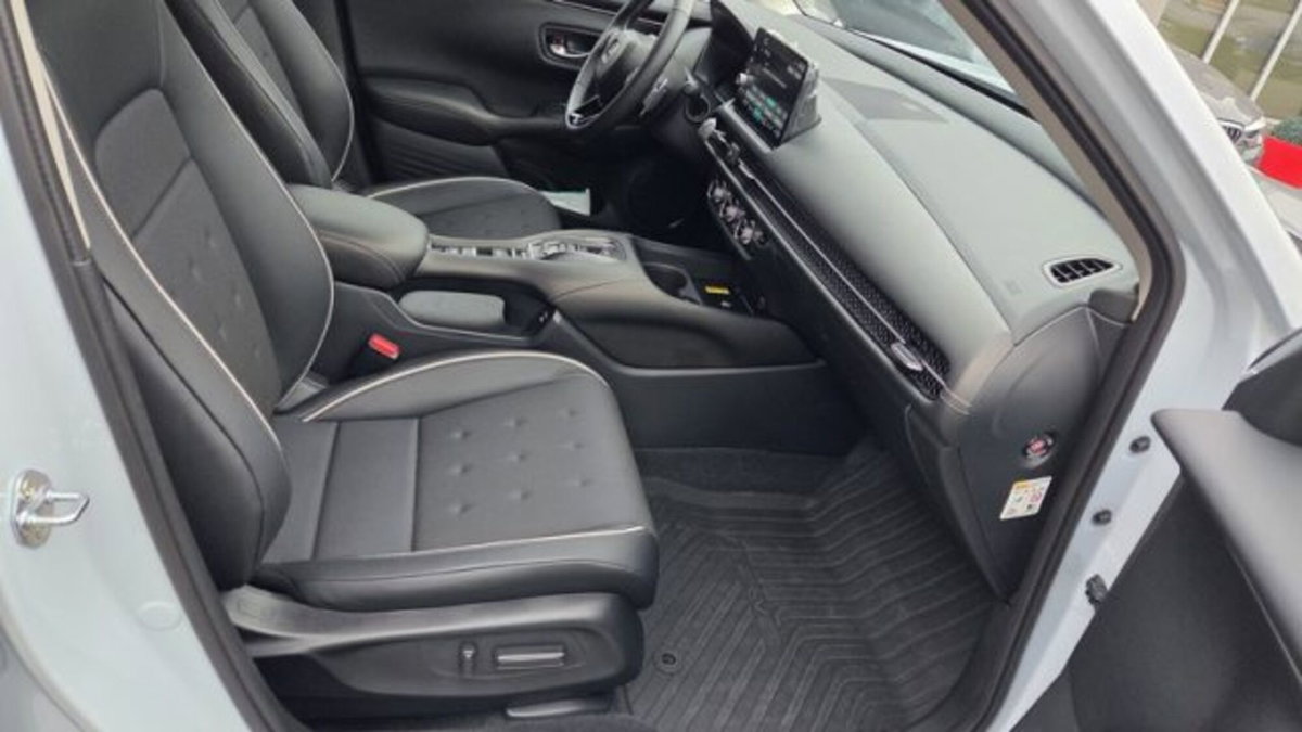 Honda ZR-V 2.0 hev Sport (8)