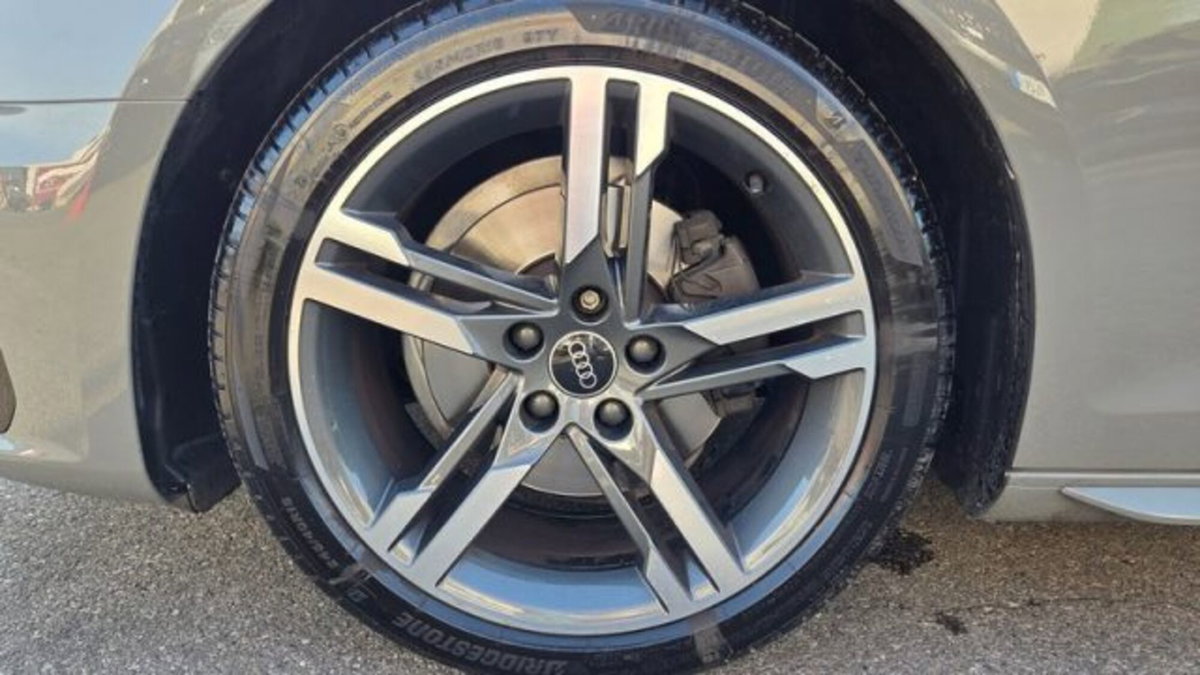 Audi A4 Avant 35 TDI/163 CV S tronic S line edition (12)