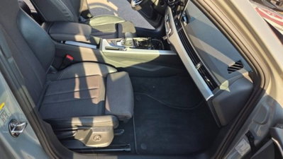 Audi A4 Avant 35 TDI/163 CV S tronic S line edition (16)