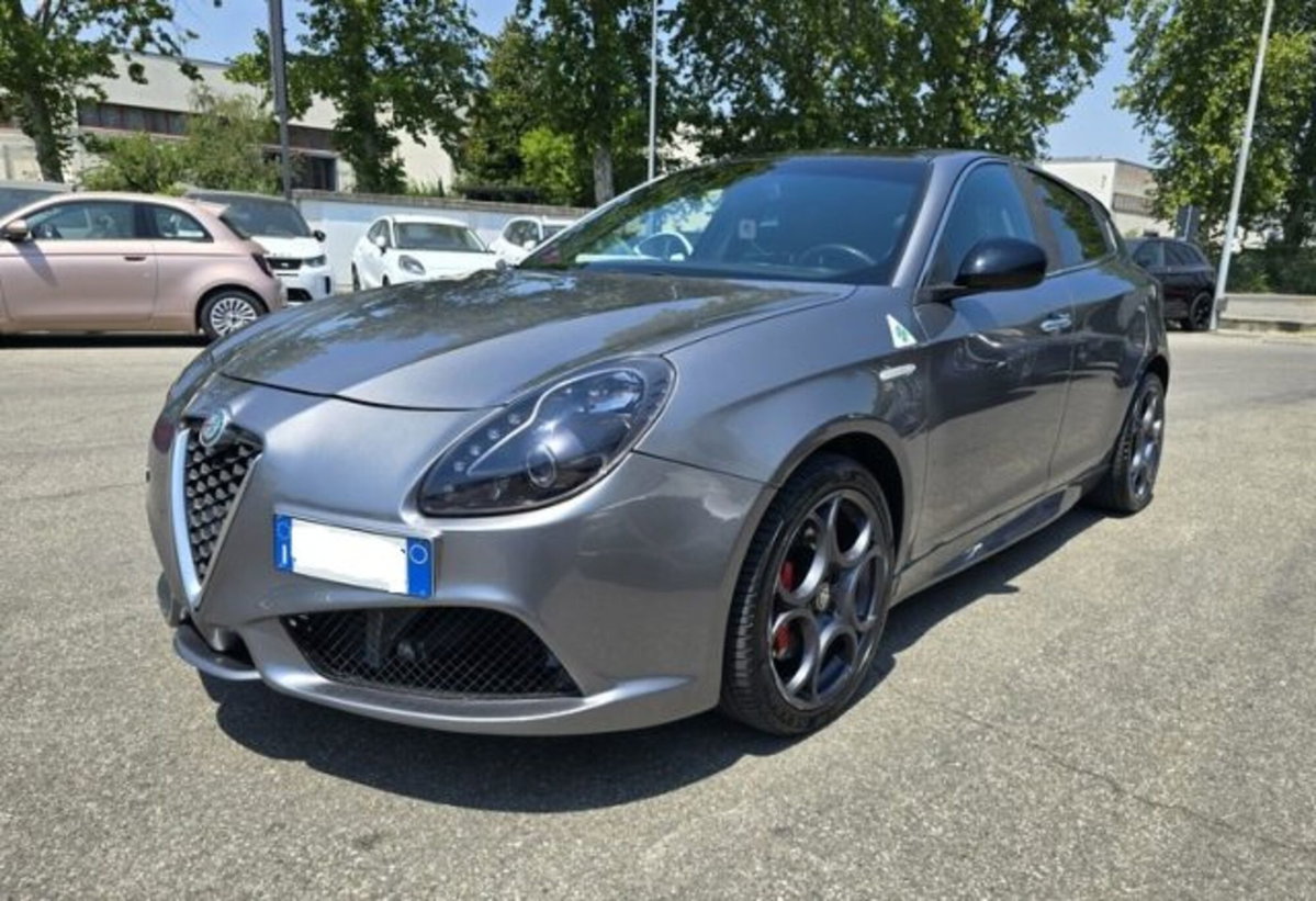 Alfa Romeo Giulietta 1.4 Turbo multiair Sprint 170cv tct (4)