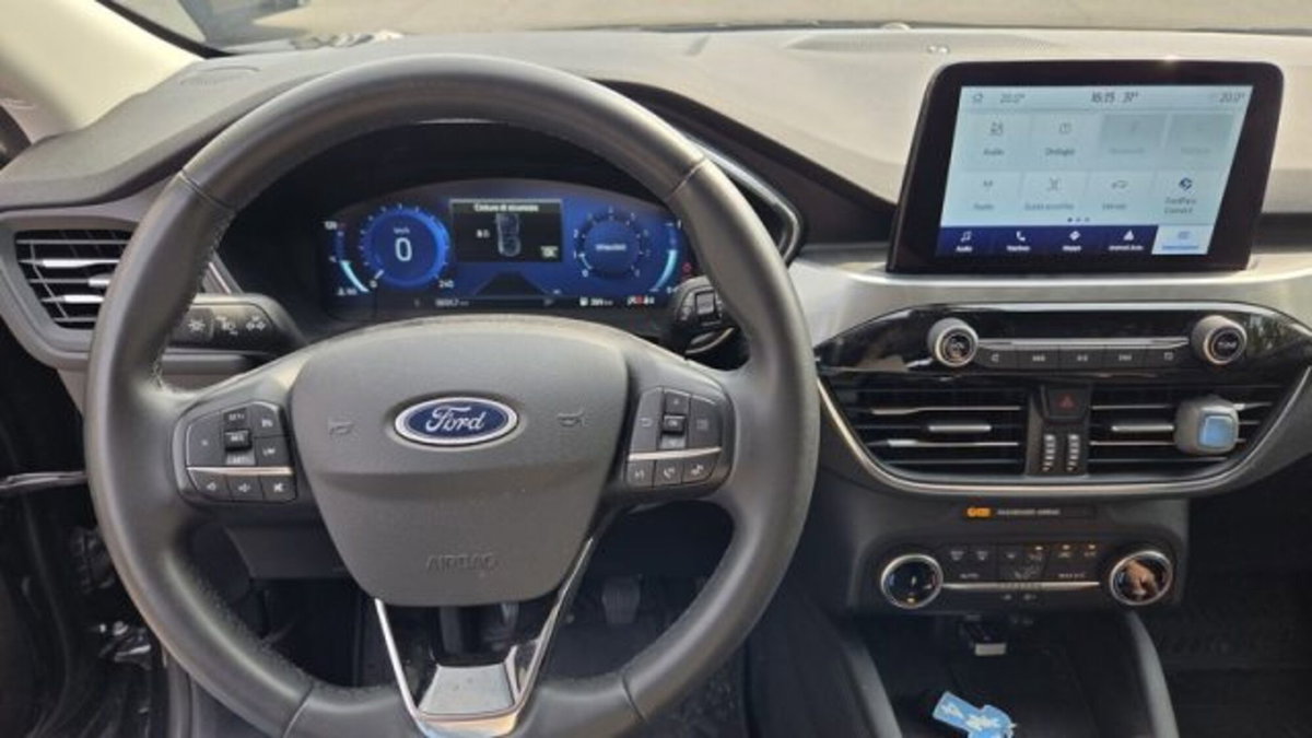 Ford Kuga 1.5 EcoBoost 150 CV 2WD Titanium X (13)